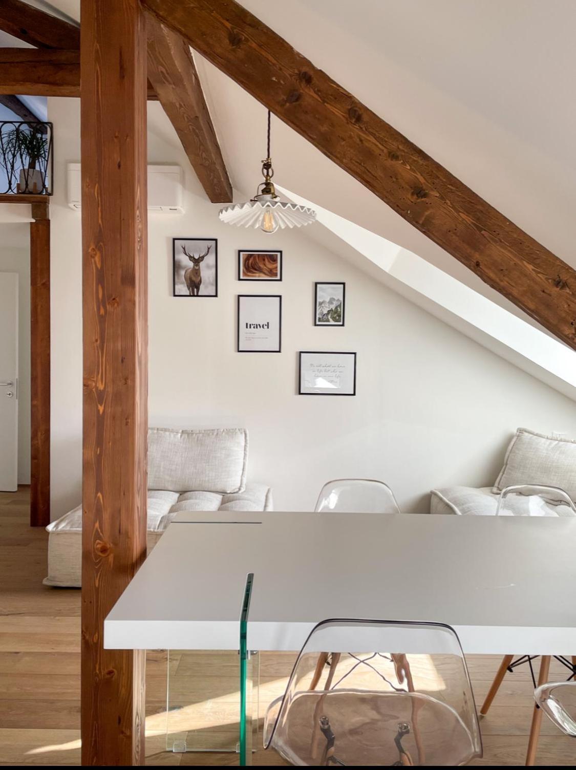 Design Apartment In The Heart Of Больцано Экстерьер фото